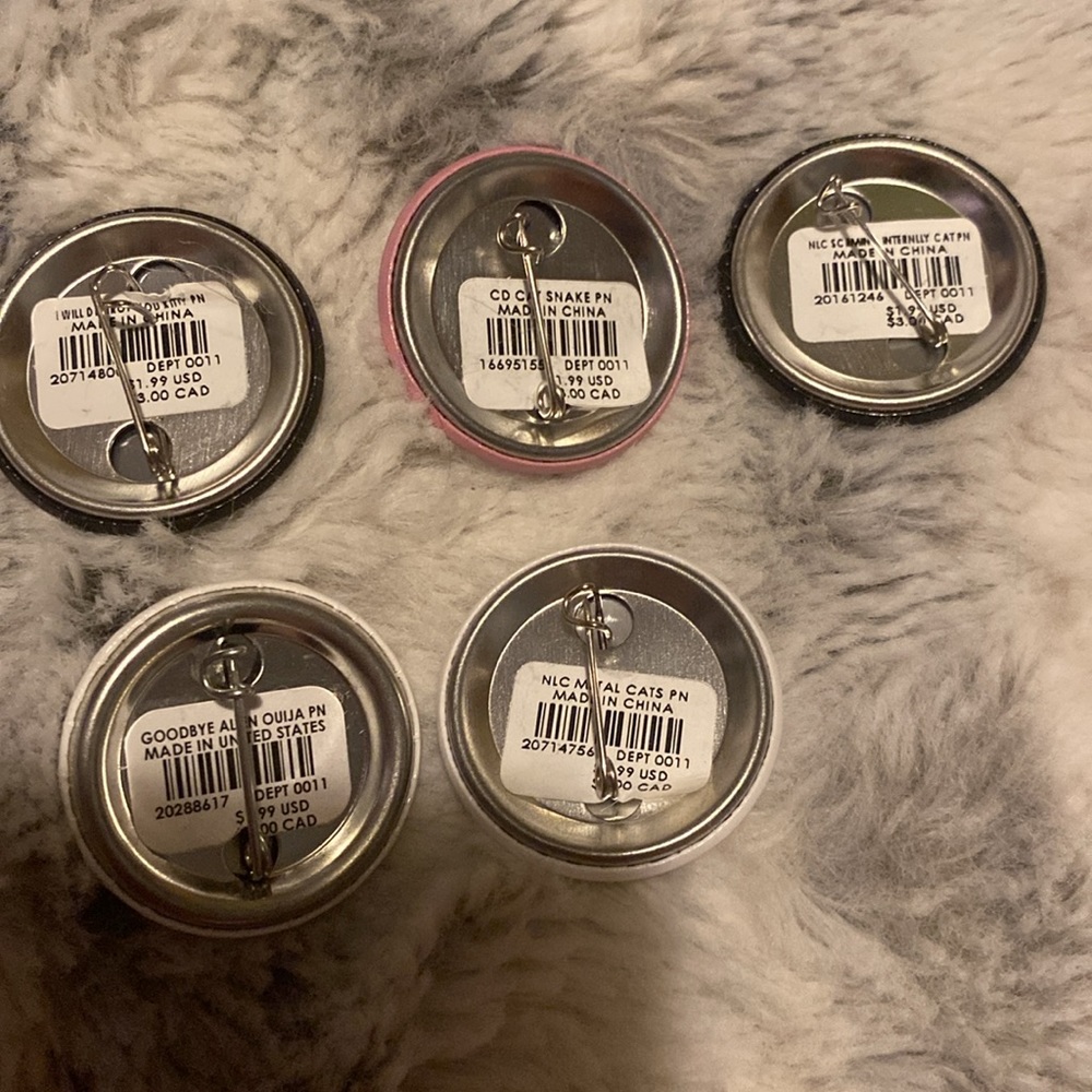 Pins - Picture 7 of 7